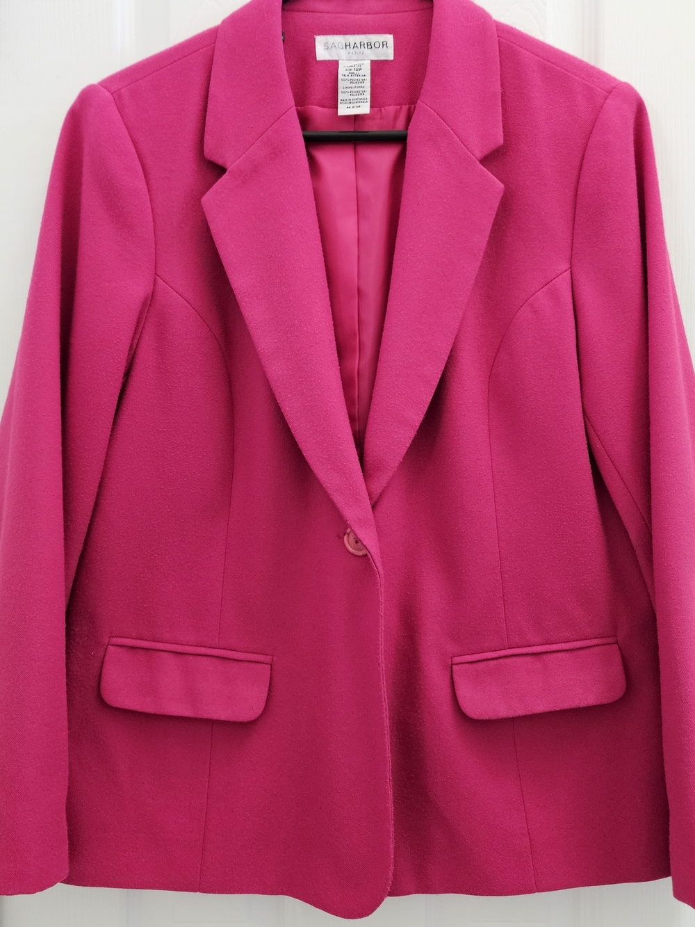 Sag Harbor Women's Fuchsia Single-Button Blazer